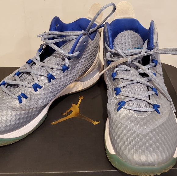 Nike Jordan Flight Plate basketball shoes - Picture 8 of 8